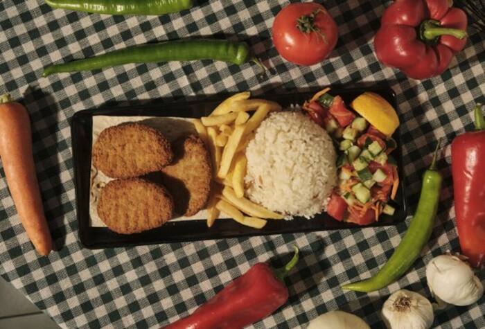 Kadınbudu Köfte (Tavuktan)