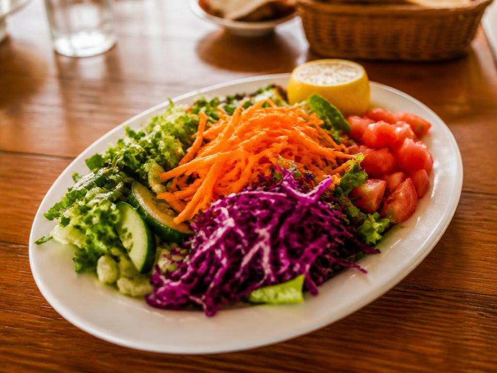 Mevsim Salata